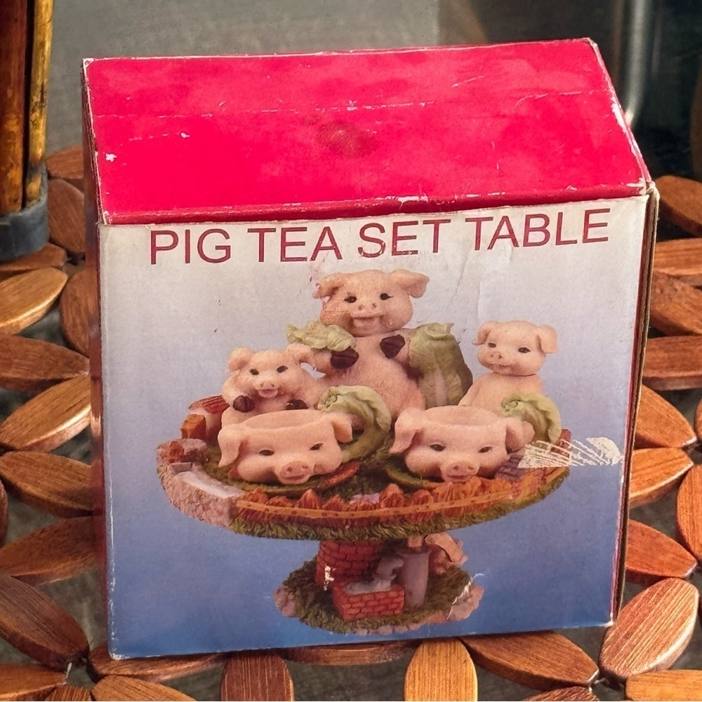 New Vintage Pig Tea Set Table Farmhouse Style Farm Miniature Pedestal Stand - Picture 10 of 13